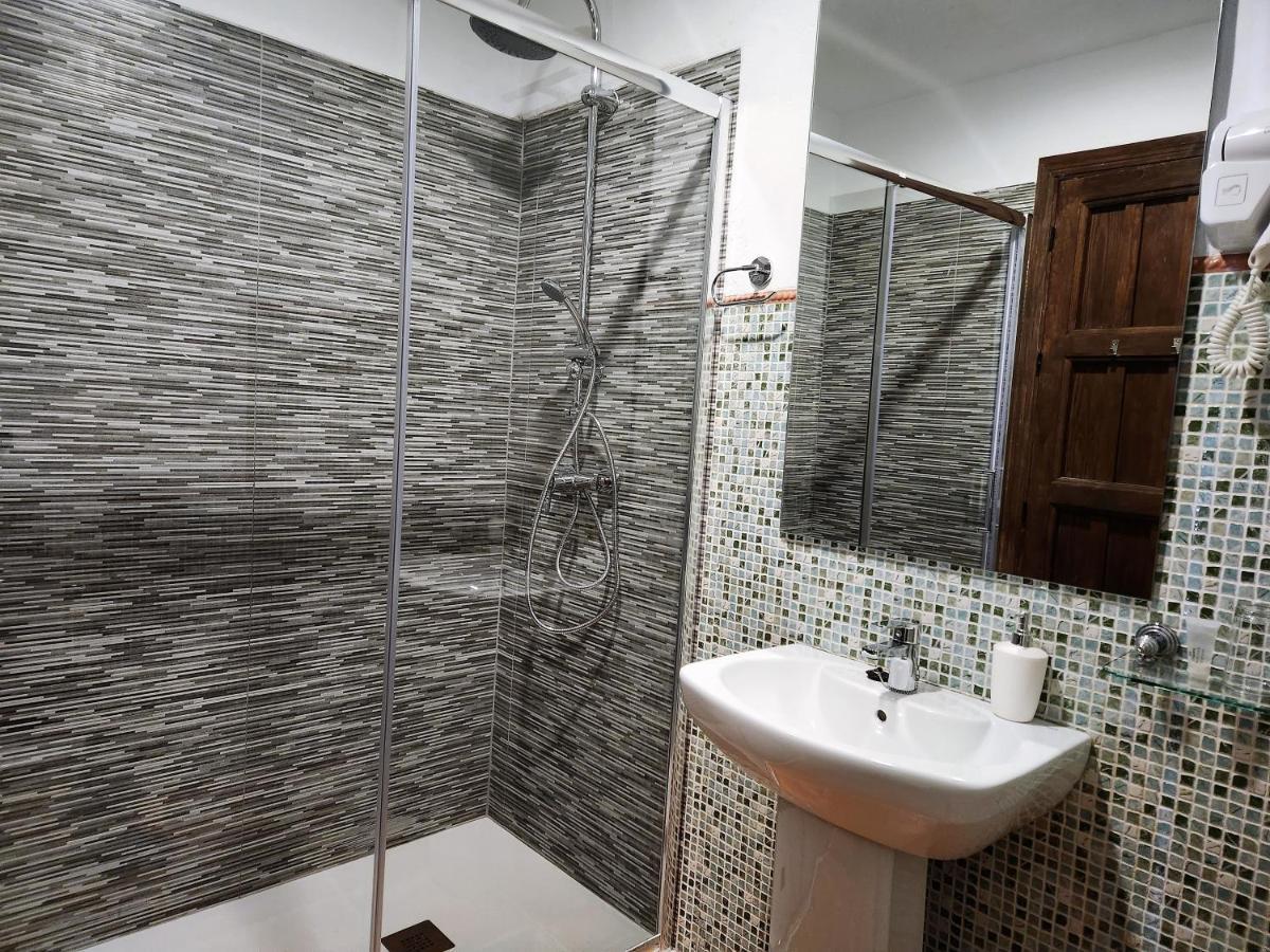 Posada La Plaza Canillas de Albaida Zewnętrze zdjęcie